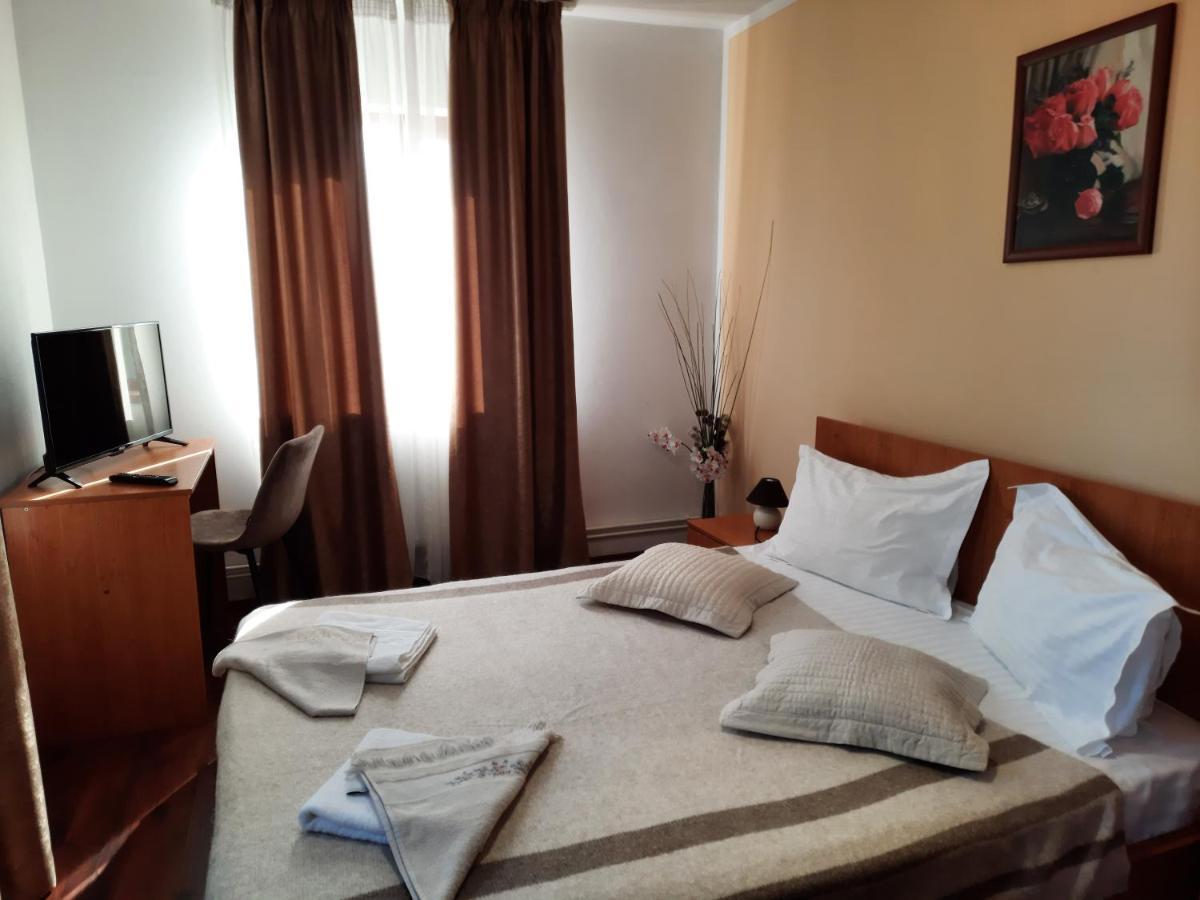 Hotel La Casa Nord Bukareszt Zewnętrze zdjęcie