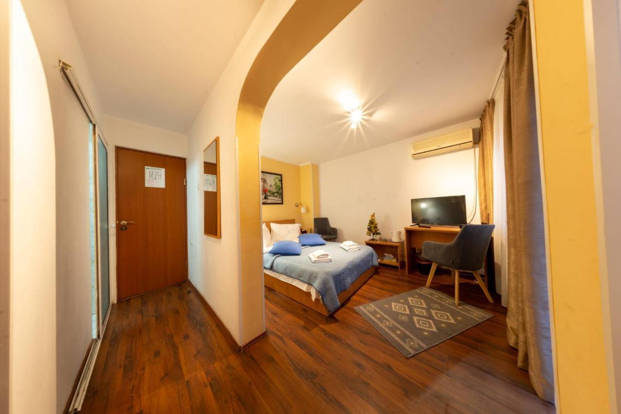 Hotel La Casa Nord Bukareszt Zewnętrze zdjęcie