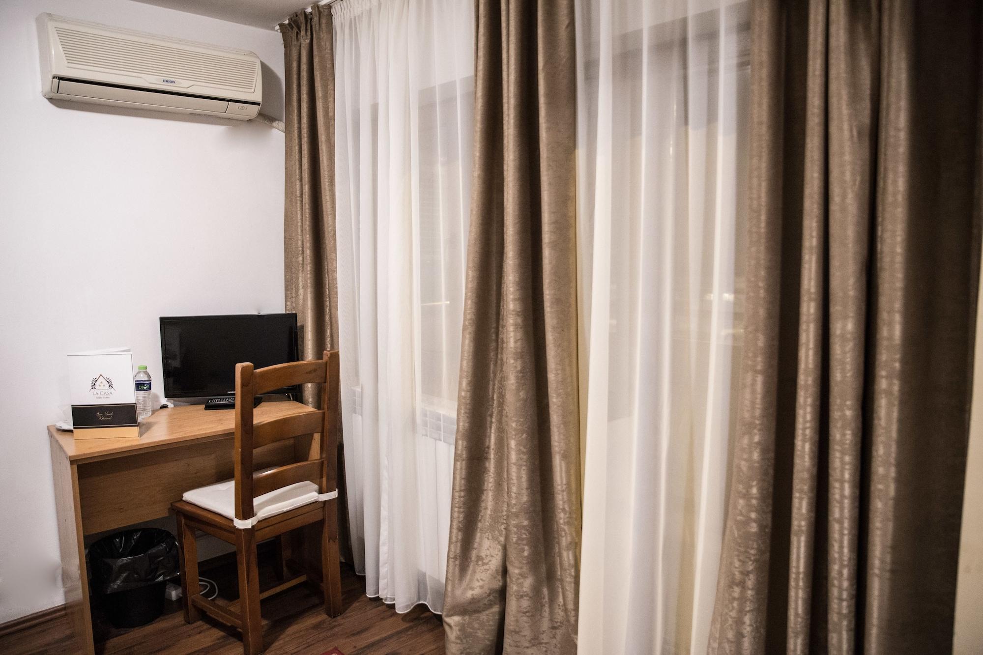 Hotel La Casa Nord Bukareszt Zewnętrze zdjęcie