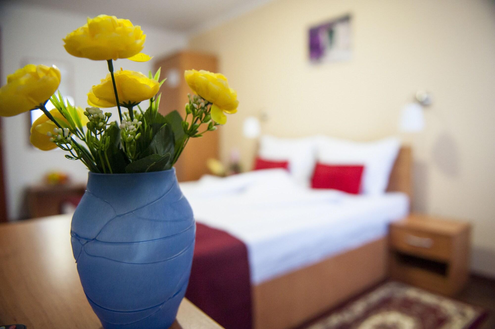 Hotel La Casa Nord Bukareszt Zewnętrze zdjęcie