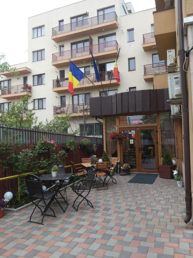 Hotel La Casa Nord Bukareszt Zewnętrze zdjęcie