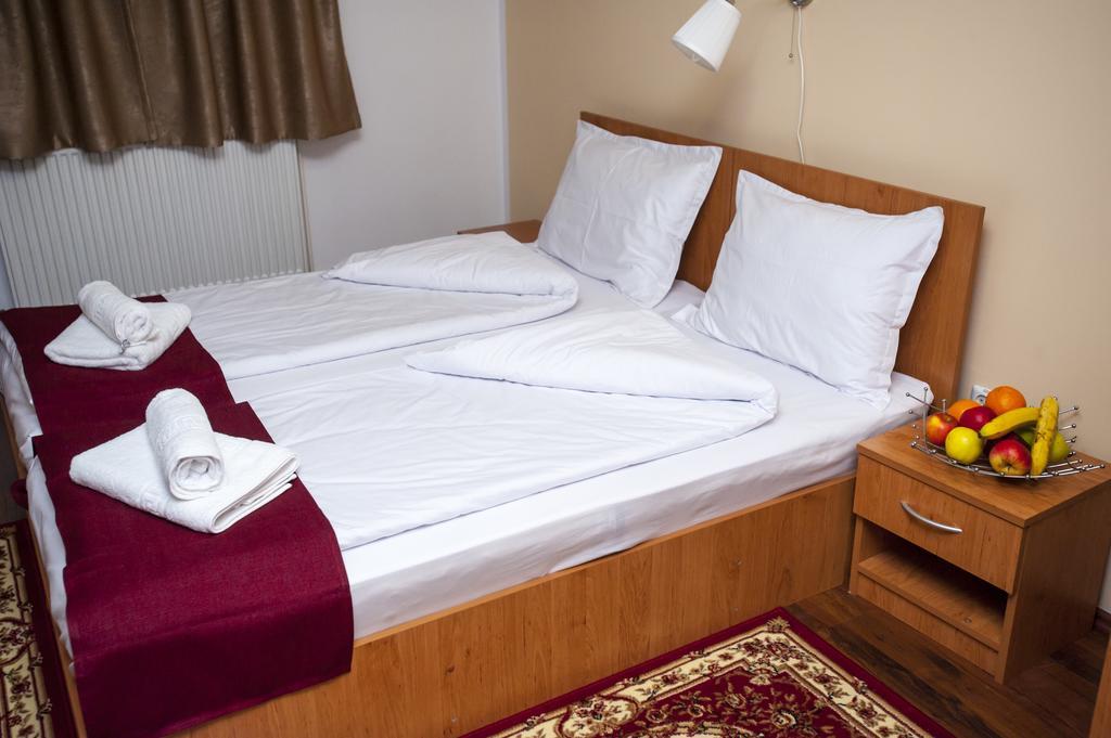 Hotel La Casa Nord Bukareszt Zewnętrze zdjęcie
