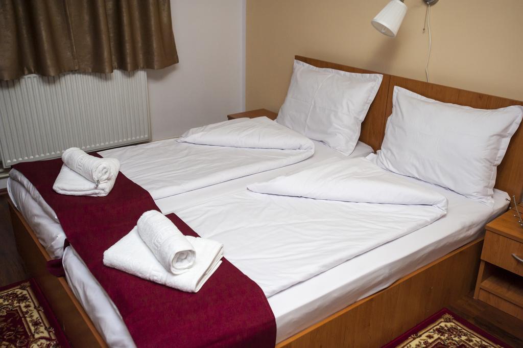 Hotel La Casa Nord Bukareszt Zewnętrze zdjęcie