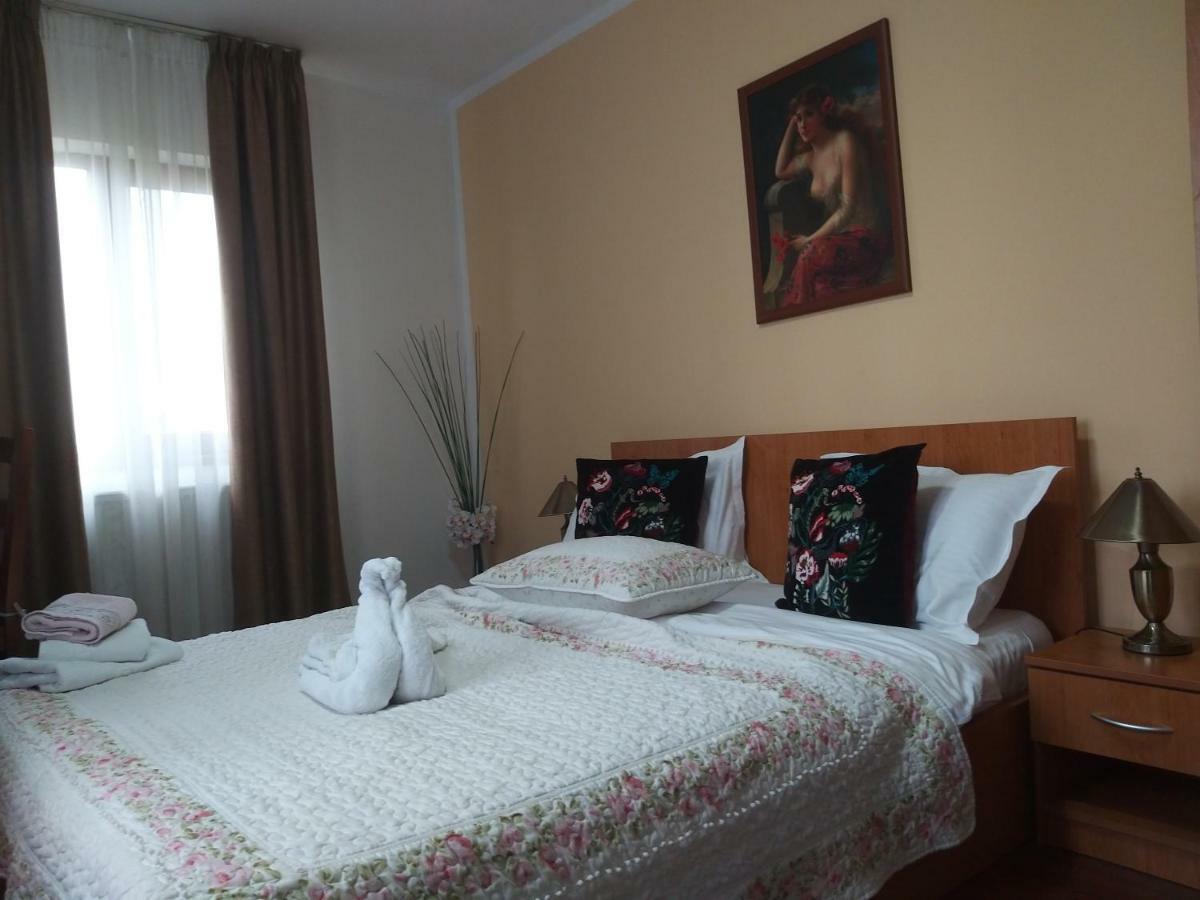 Hotel La Casa Nord Bukareszt Zewnętrze zdjęcie